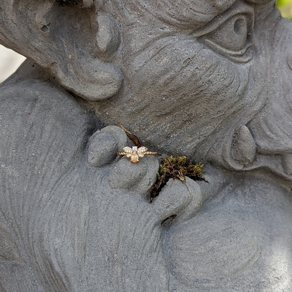 DAINTY Gold Plated Citrine Bee Ring - Picture 6 of 7